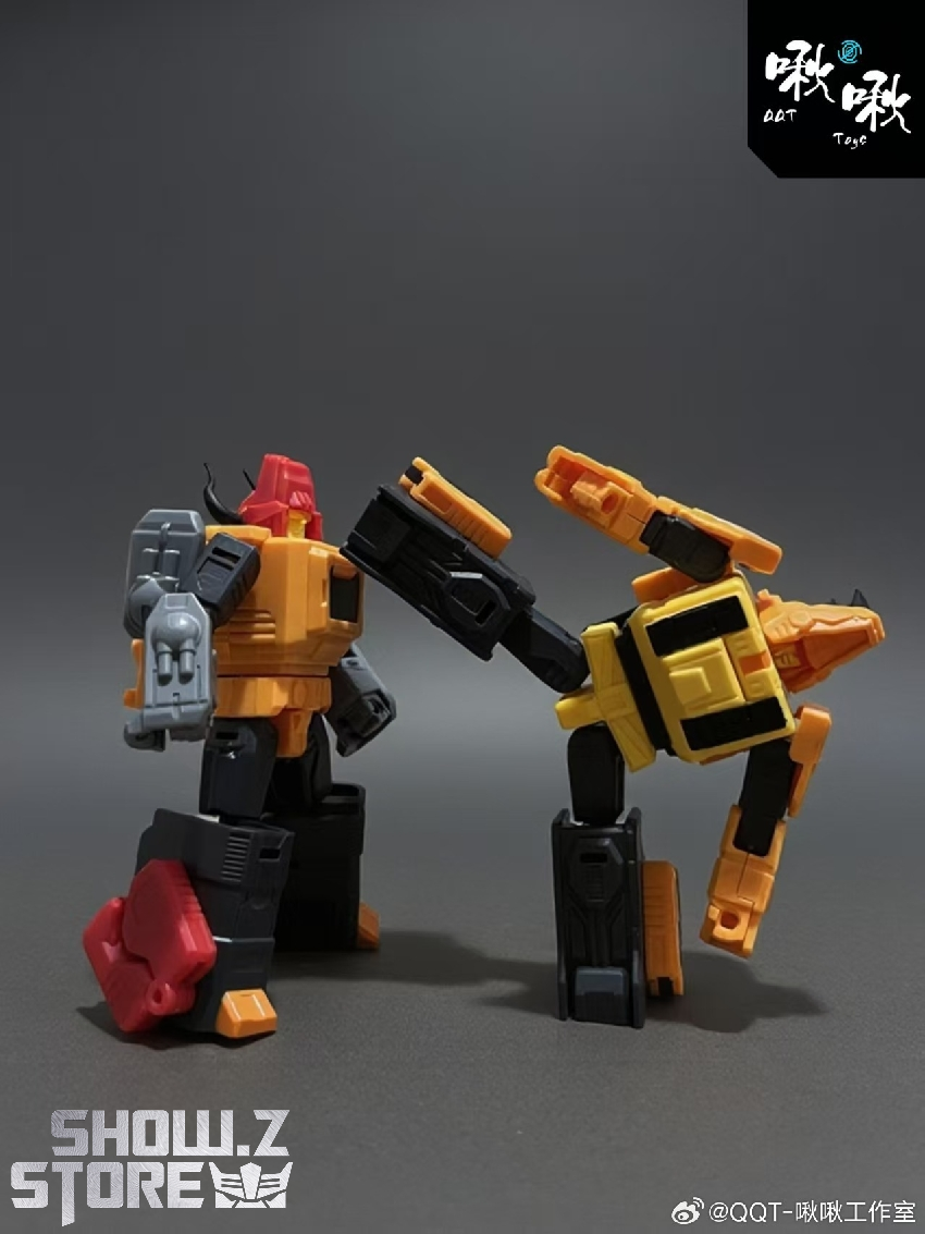 QQT-02 Headstrong beast mode displayed alongside Tantrum robot QQT-02 Headstrong beast mode displayed alongside Tantrum robot