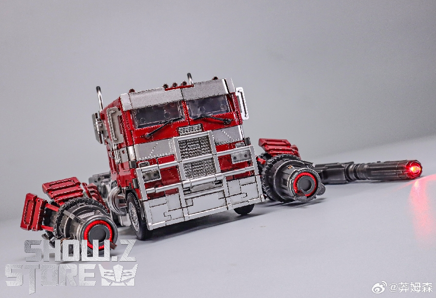 Rise of Beasts Obowu red white transformer robot action figure Rise of Beasts Obowu red white transformer robot action figure