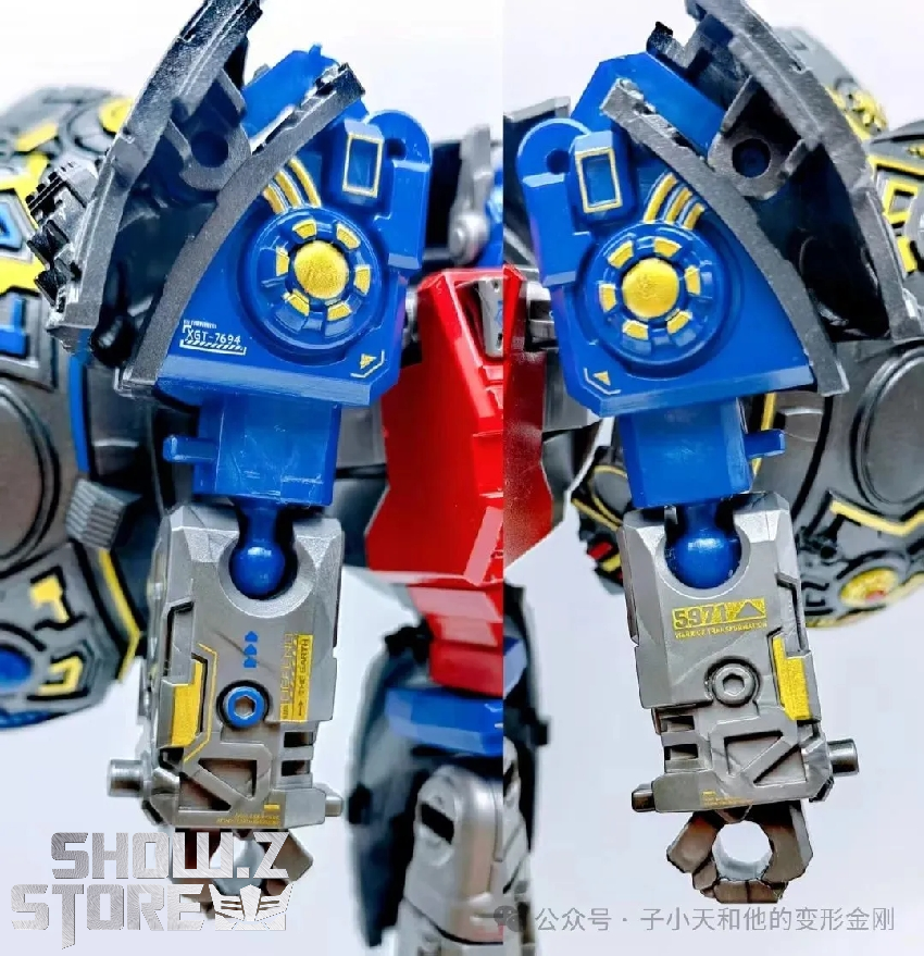 XingGang Transformers Primus figure included accessories and stand XingGang Transformers Primus figure included accessories and stand