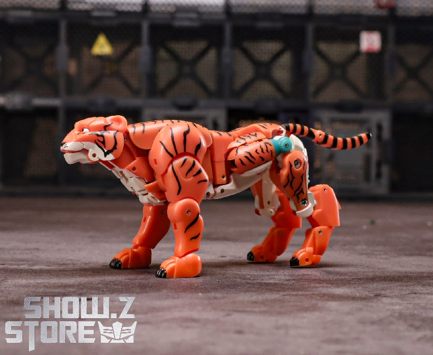 Robot Toys RT-04Y Hu Pioneer orange red beast animal form Robot Toys RT-04Y Hu Pioneer orange red beast animal form