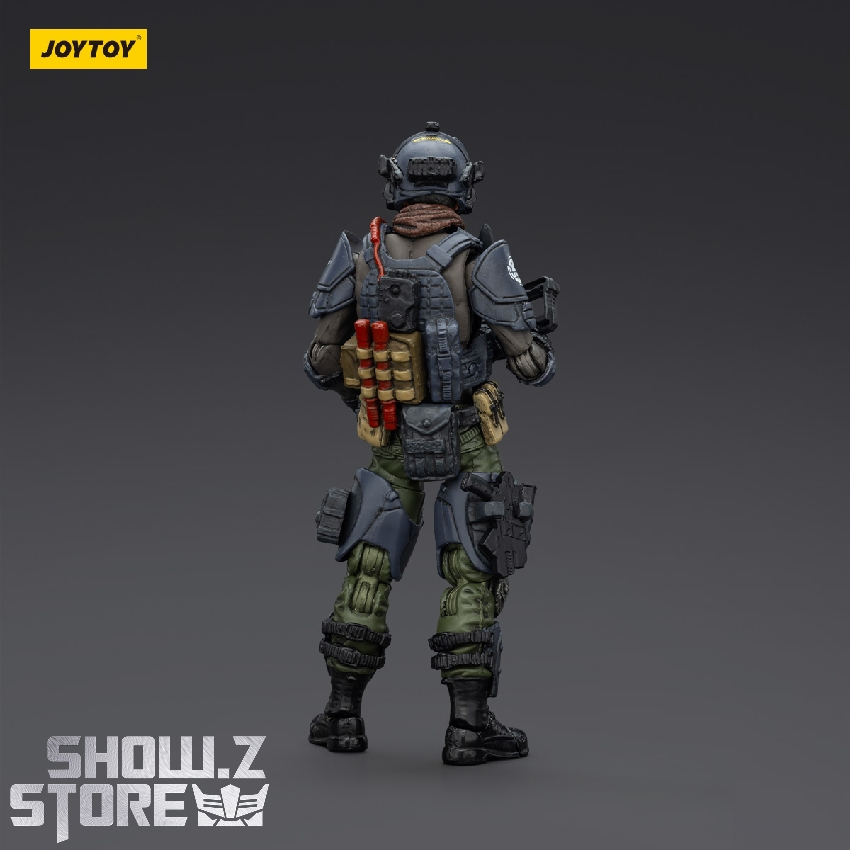 JoyToy Ghostmanganese soldier back view showing gear JoyToy Ghostmanganese soldier back view showing gear
