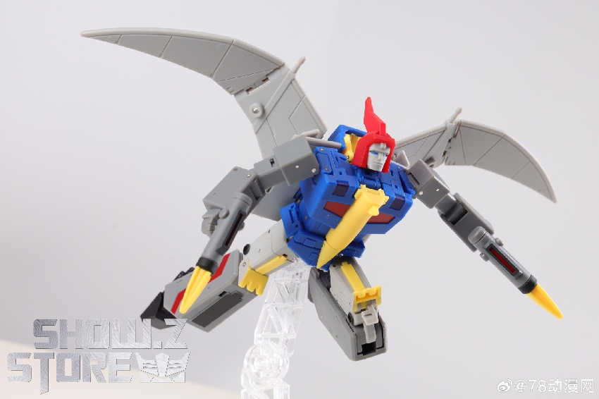 Multiple configuration views of MS-B60 Swoop dinosaur robot positions Multiple configuration views of MS-B60 Swoop dinosaur robot positions