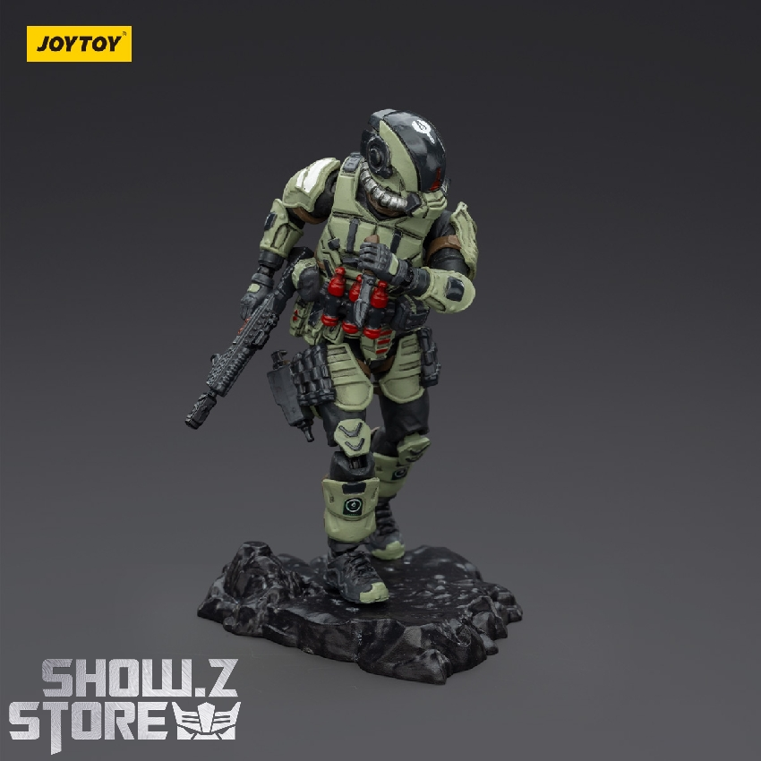 JoyToy Dark Source Steel Ride Corps Assaulter Marco combat pose JoyToy Dark Source Steel Ride Corps Assaulter Marco combat pose