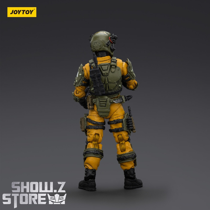 JoyToy Firesulfur soldier in yellow armor with weapon JoyToy Firesulfur soldier in yellow armor with weapon