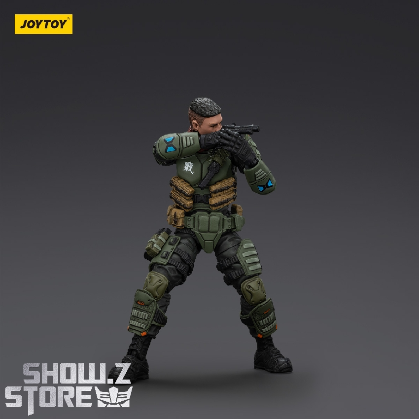 JoyToy Titanite male soldier in armed combat stance JoyToy Titanite male soldier in armed combat stance