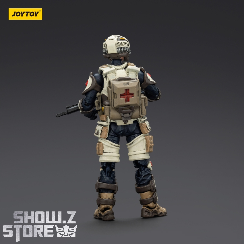 Levi UNSC medic back view in white armor Levi UNSC medic back view in white armor
