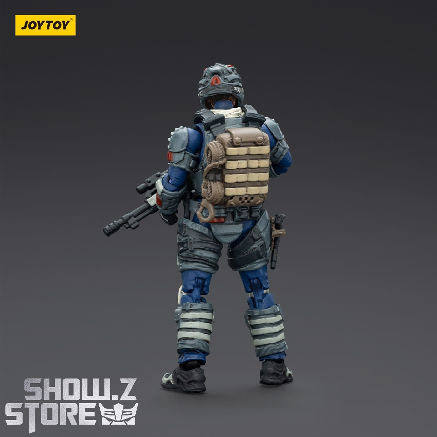 Benjamin figure front view with tactical breaching gear Benjamin figure front view with tactical breaching gear