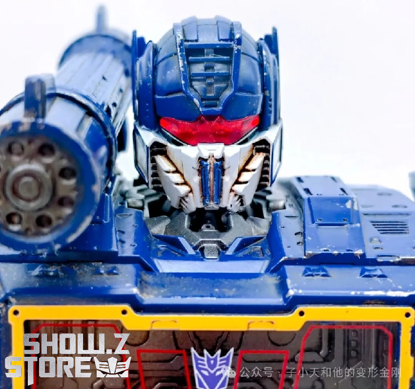 Soundwave robot head design with communication module details Soundwave robot head design with communication module details