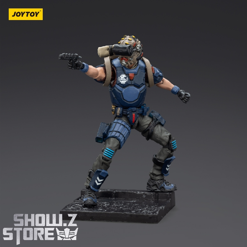 Arthur UNSC specialist combat stance on display base Arthur UNSC specialist combat stance on display base