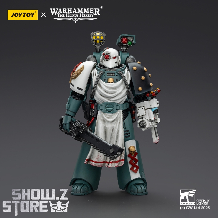 JoyToy 1/18 Warhammer Sons of Horus Legion Apothecary figure JoyToy 1/18 Warhammer Sons of Horus Legion Apothecary figure