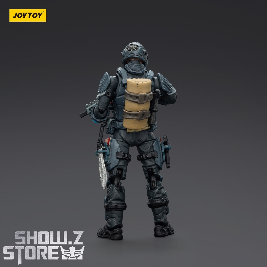 Lucas UNSC soldier back view tactical gear Lucas UNSC soldier back view tactical gear