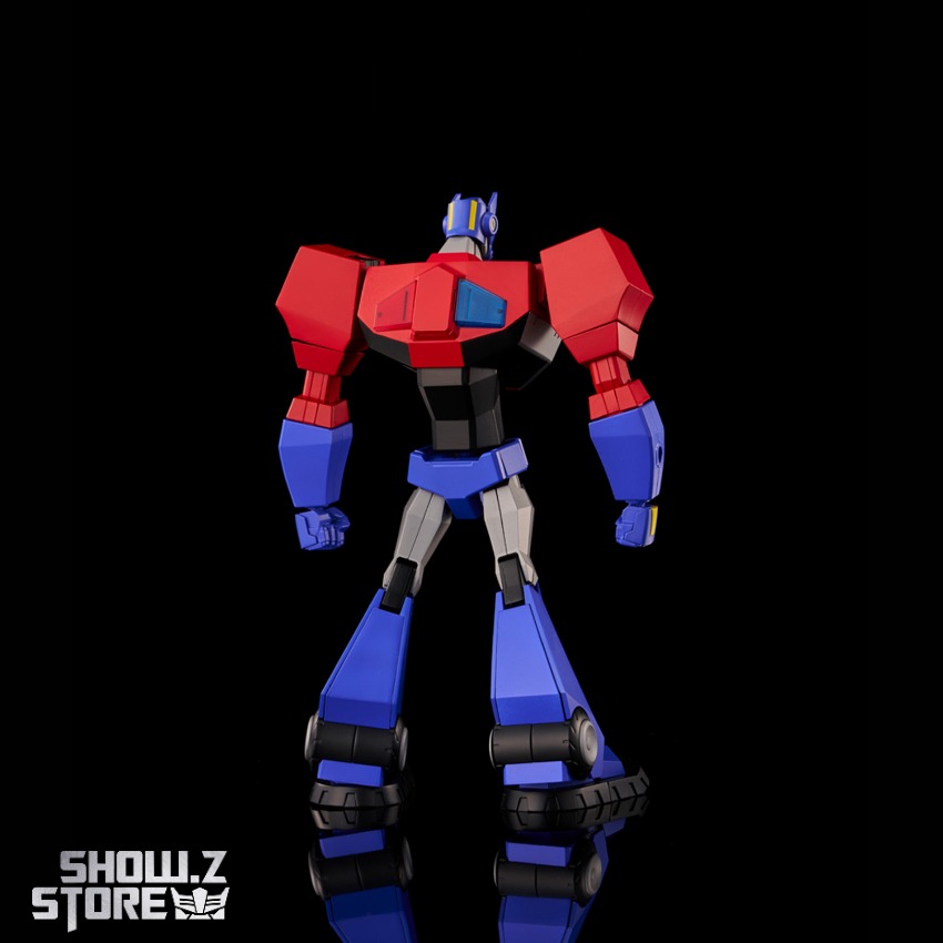 Red robot with extending arm cannon weapon detail Red robot with extending arm cannon weapon detail
