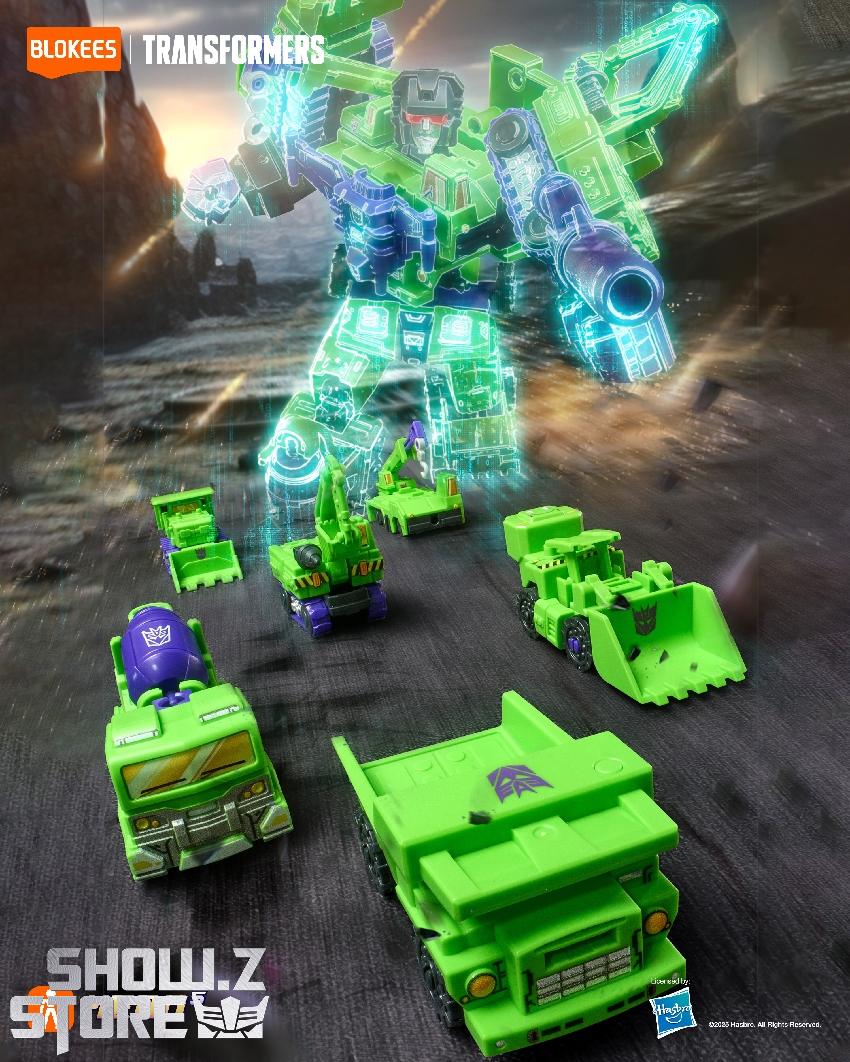 Green purple Transformers robot dynamic action stance fighting Green purple Transformers robot dynamic action stance fighting