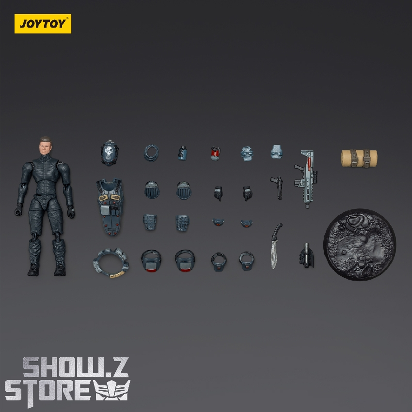 Lucas assaulter with accessories and parts Lucas assaulter with accessories and parts
