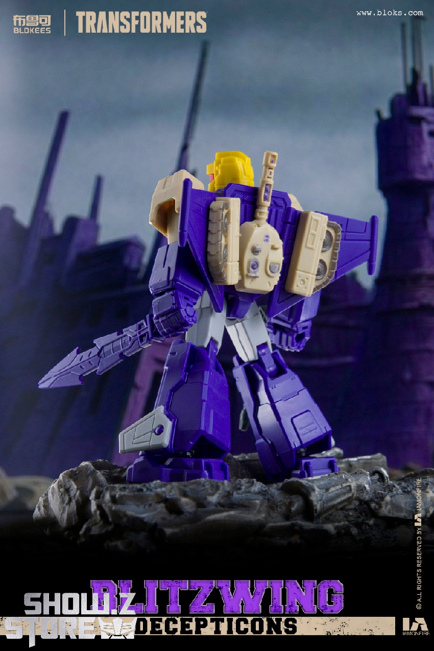 Three Galaxy version Transformers robot characters display Three Galaxy version Transformers robot characters display
