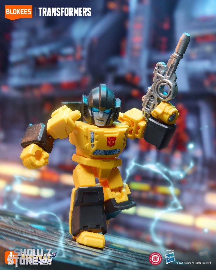 Blokees Transformers Defender yellow robot warrior Blokees Transformers Defender yellow robot warrior
