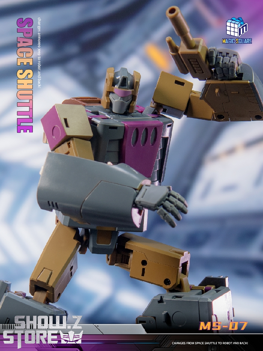 Blastoff transformer in alternate robot configuration Blastoff transformer in alternate robot configuration