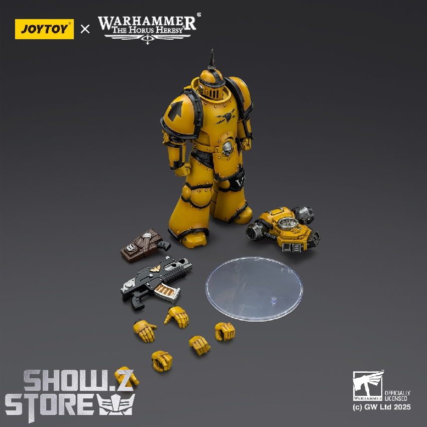 JoyToy Warhammer Imperial Fists legionary with accessories and display base JoyToy Warhammer Imperial Fists legionary with accessories and display base