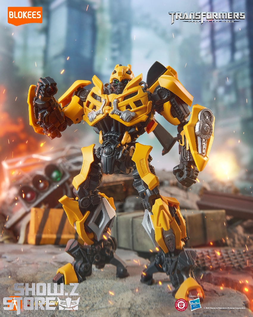 Blokees Dark of the Moon Bumblebee yellow and black robot figure Blokees Dark of the Moon Bumblebee yellow and black robot figure