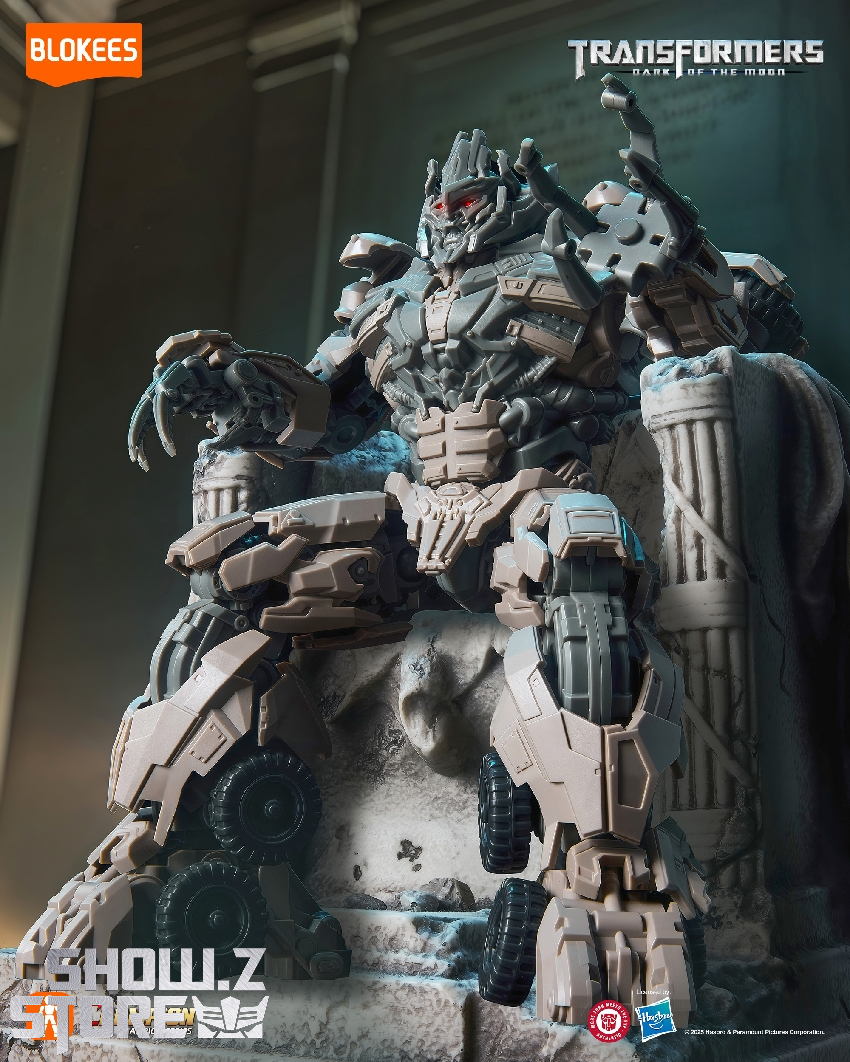 Transformers Dark of the Moon Megatron gray robot industrial setting Transformers Dark of the Moon Megatron gray robot industrial setting
