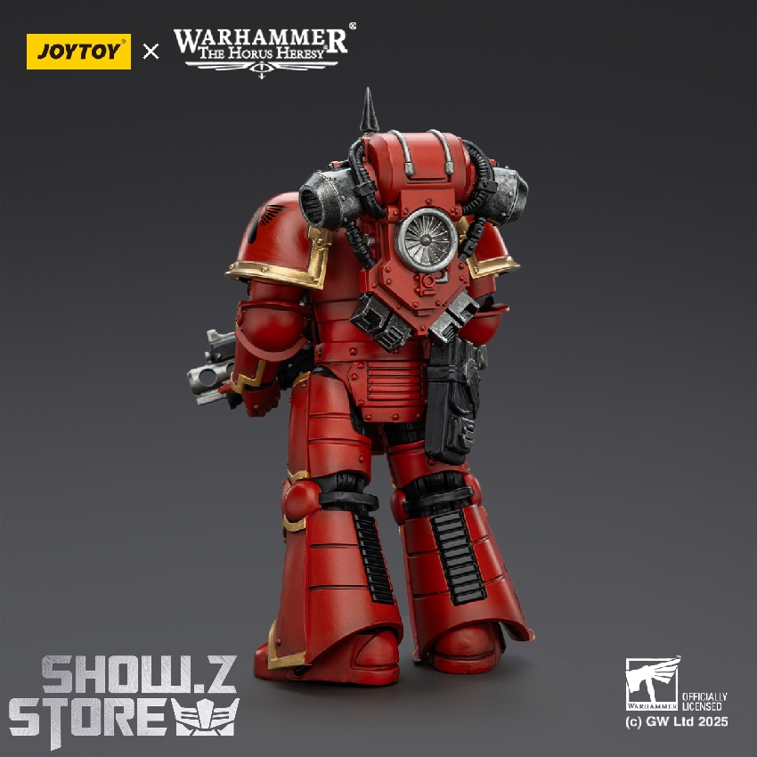 JoyToy Warhammer Blood Angels red armor space marine back view detail JoyToy Warhammer Blood Angels red armor space marine back view detail