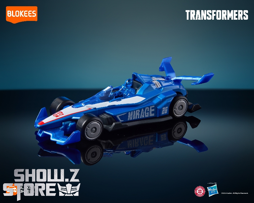 Set of 12 miniature transformer vehicle figures Set of 12 miniature transformer vehicle figures