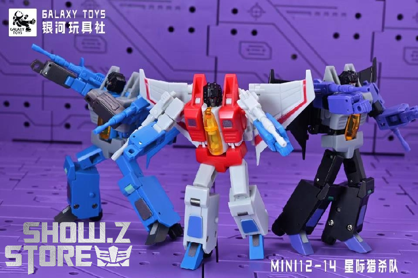 Transformers MINI figures with weapons and accessories display Transformers MINI figures with weapons and accessories display