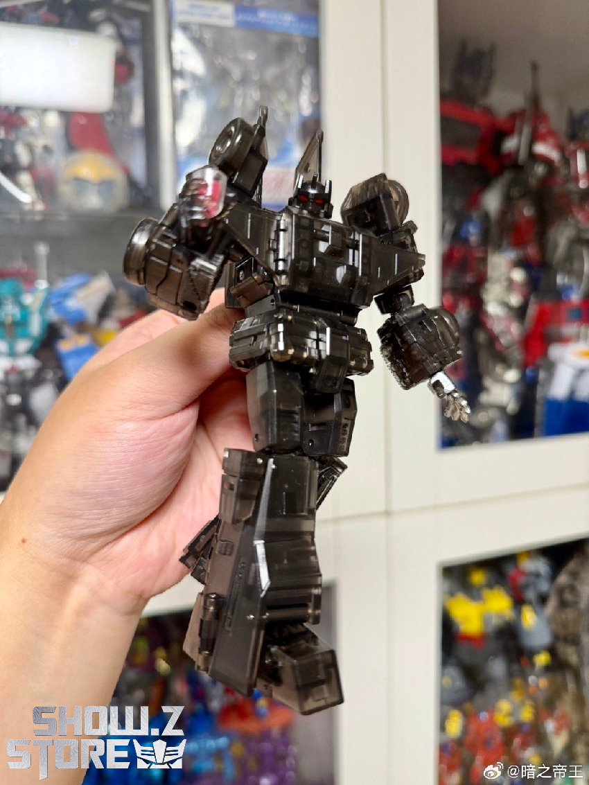 Newage Sixshot black transparent figure detail display Newage Sixshot black transparent figure detail display
