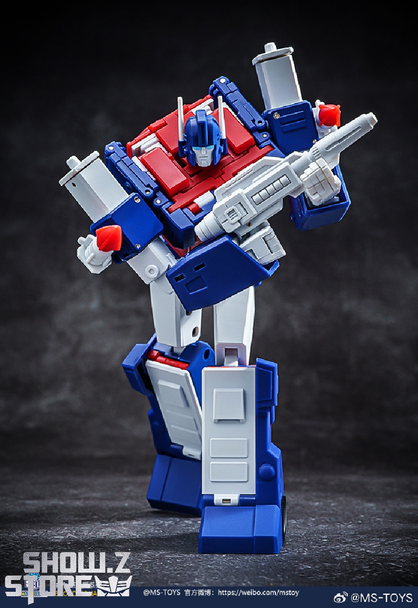 Magic Square MS-B61 Combat Adjutant robot truck alt mode blue Magic Square MS-B61 Combat Adjutant robot truck alt mode blue