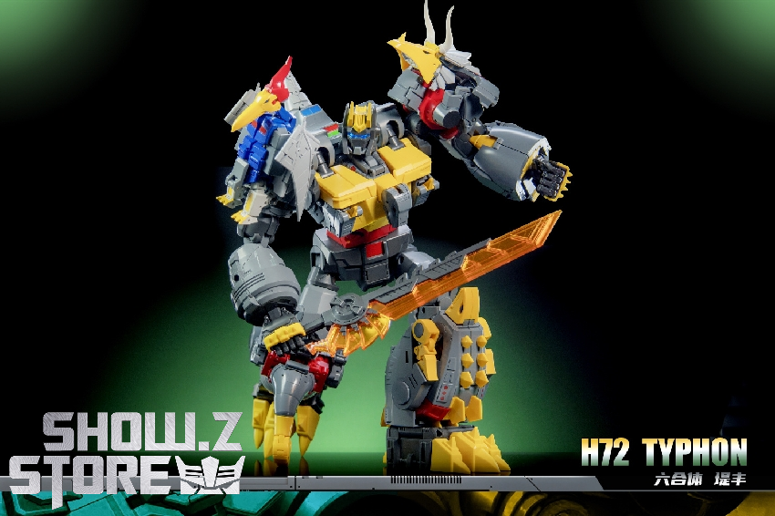 Newage H72 Typho robot pose holding large blade weapon Newage H72 Typho robot pose holding large blade weapon