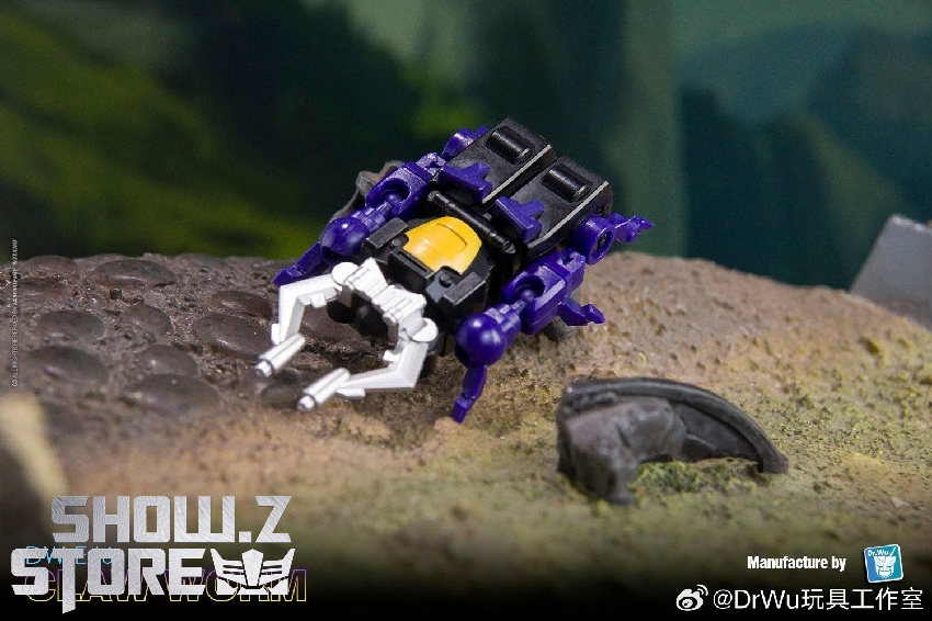 Dr.Wu DW-E46 Claw collector figure in dark purple and gold transformation toy Dr.Wu DW-E46 Claw collector figure in dark purple and gold transformation toy