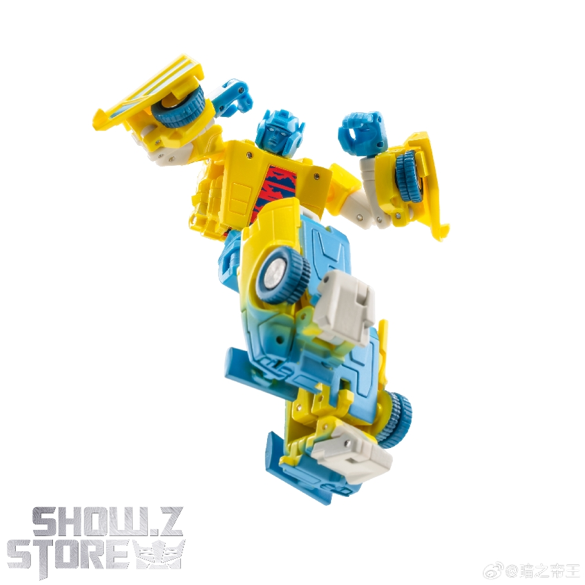Sideswipe robot form detailed view Sideswipe robot form detailed view
