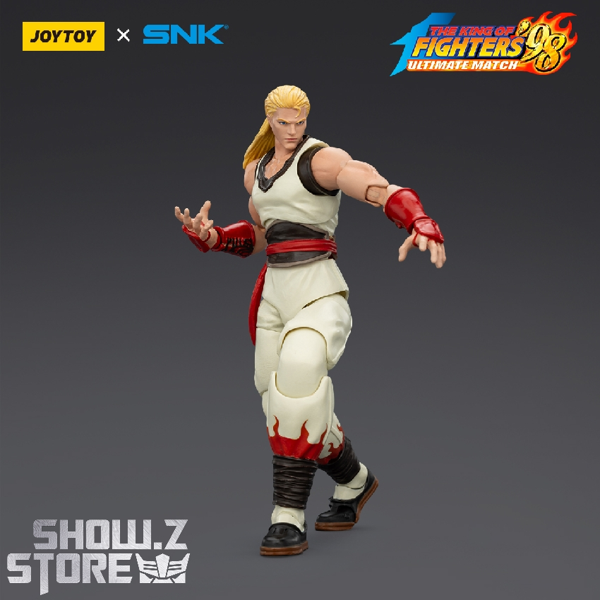 Andy Bogard in combat pose with knife weapon Andy Bogard in combat pose with knife weapon
