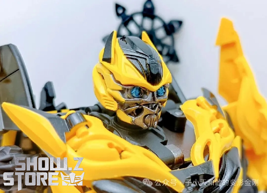 R-11 Buzz Guardian yellow black robot figure side angle with posed arms R-11 Buzz Guardian yellow black robot figure side angle with posed arms