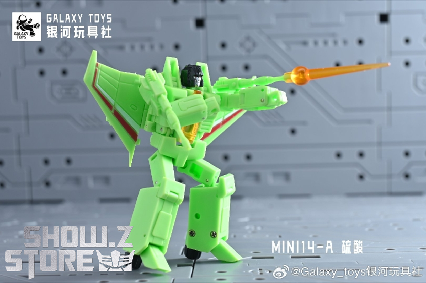 Set of 3 mini transformation robots Nove Storm Ion Storm Acid Storm variants Set of 3 mini transformation robots Nove Storm Ion Storm Acid Storm variants