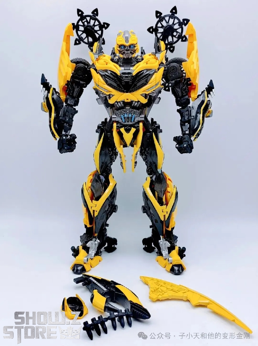 Unique Toys R-11 Buzz Guardian Bumblebee yellow and black robot figure front view Unique Toys R-11 Buzz Guardian Bumblebee yellow and black robot figure front view