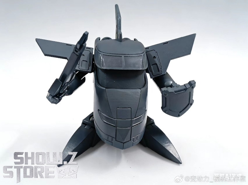 Vari Force DL-01 Hikarian Nozomi gray transformation robot figure front view Vari Force DL-01 Hikarian Nozomi gray transformation robot figure front view