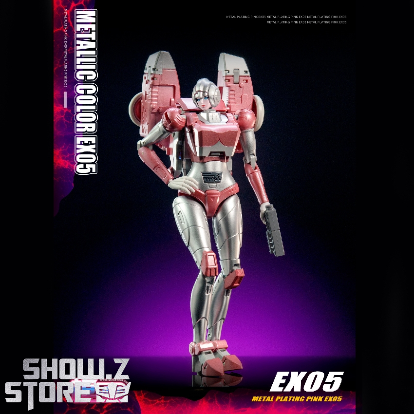 Arcee metallic robot standing in robot mode with articulate joints Arcee metallic robot standing in robot mode with articulate joints