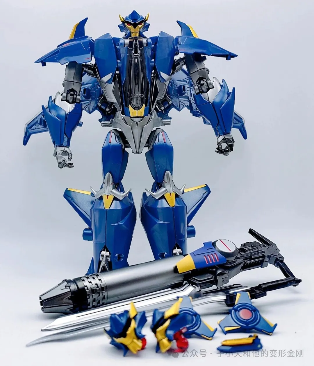 Gear Factory Gale TFP AM-22 Dreadwing robot transformation aircraft Gear Factory Gale TFP AM-22 Dreadwing robot transformation aircraft