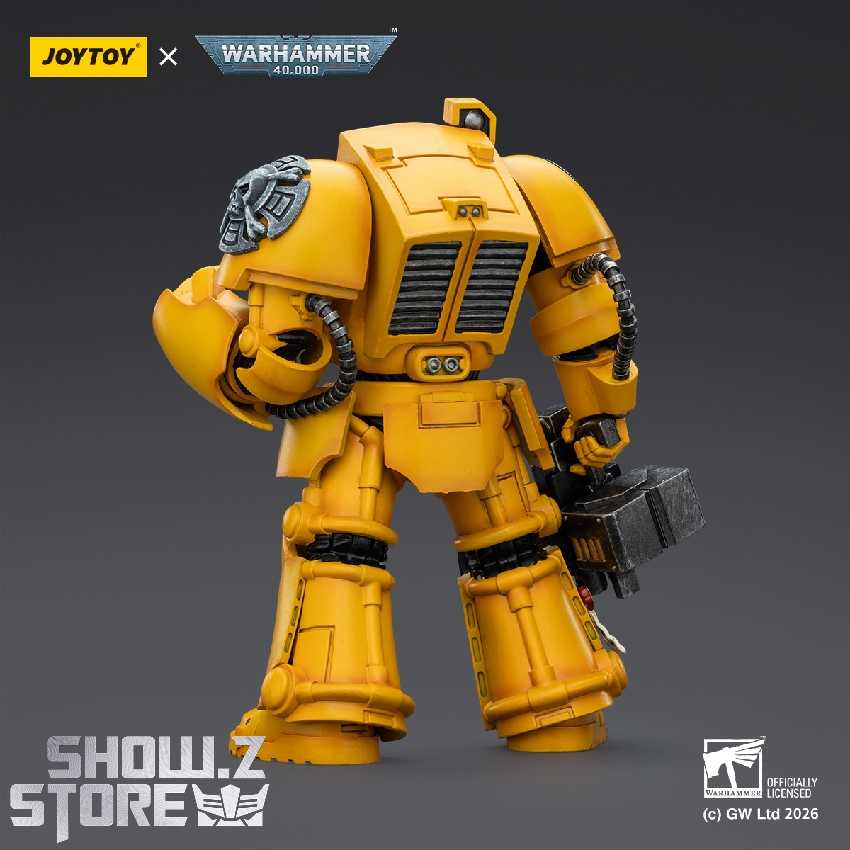 Imperial Fists Terminator side view with weapon attachments Imperial Fists Terminator side view with weapon attachments