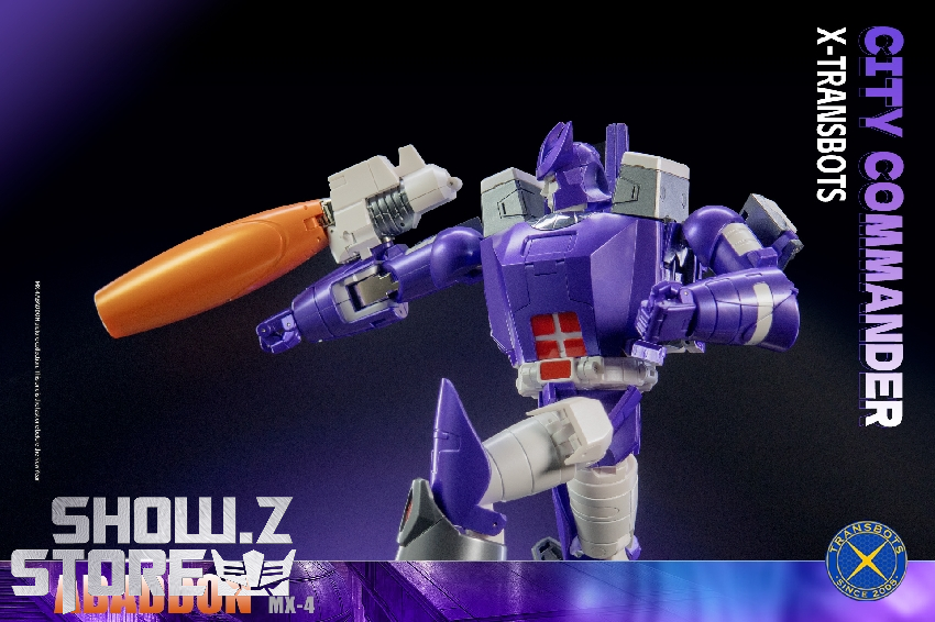 Transformation sequence view with accessories Transformation sequence view with accessories