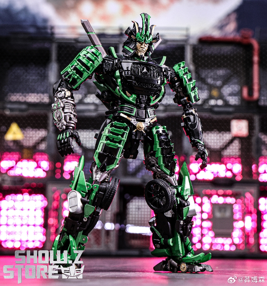 MetaGate G-07G Transformers Drift green robot standing pose MetaGate G-07G Transformers Drift green robot standing pose