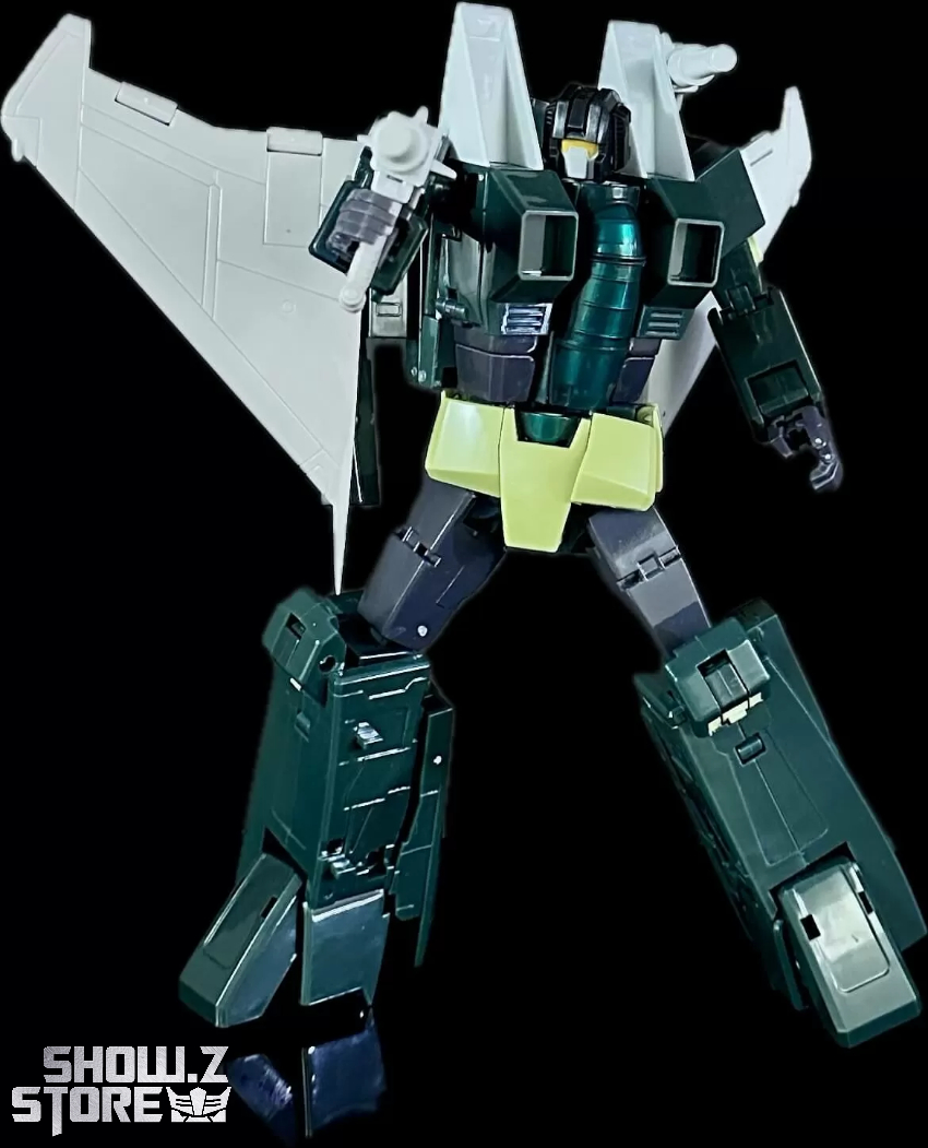 MakeToys MTRC-18 Crocstyle Repaint Version - View 6 MakeToys MTRC-18 Crocstyle Repaint Version - View 6