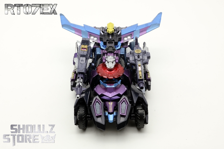 RT07EX robot mode with extended blue and pink wings RT07EX robot mode with extended blue and pink wings
