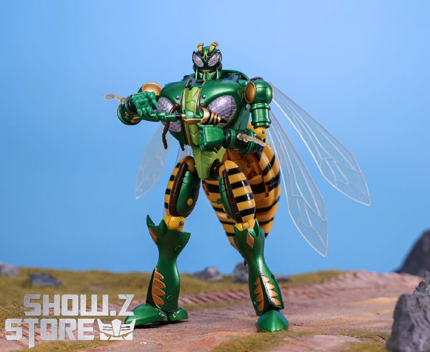 Brown tan Beast Wars robot detailed armor plating weapon configuration Brown tan Beast Wars robot detailed armor plating weapon configuration