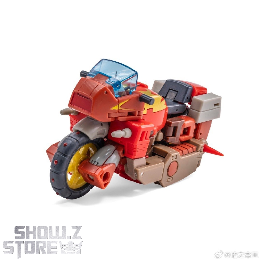 Newage H75 Wyatt Wreck Gar red and brown robot vehicle mode Newage H75 Wyatt Wreck Gar red and brown robot vehicle mode