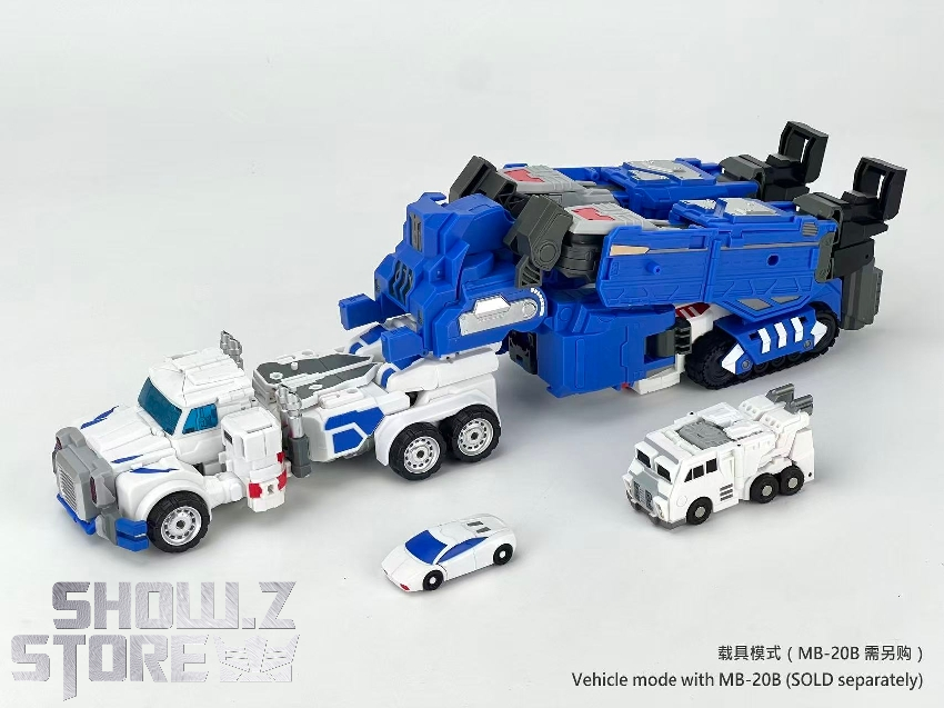 MB-15F blue and white naval commander robot with multiple vehicles MB-15F blue and white naval commander robot with multiple vehicles