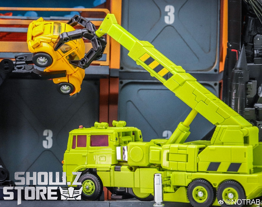 Masterpiece Hauler construction truck yellow lime green colors Masterpiece Hauler construction truck yellow lime green colors