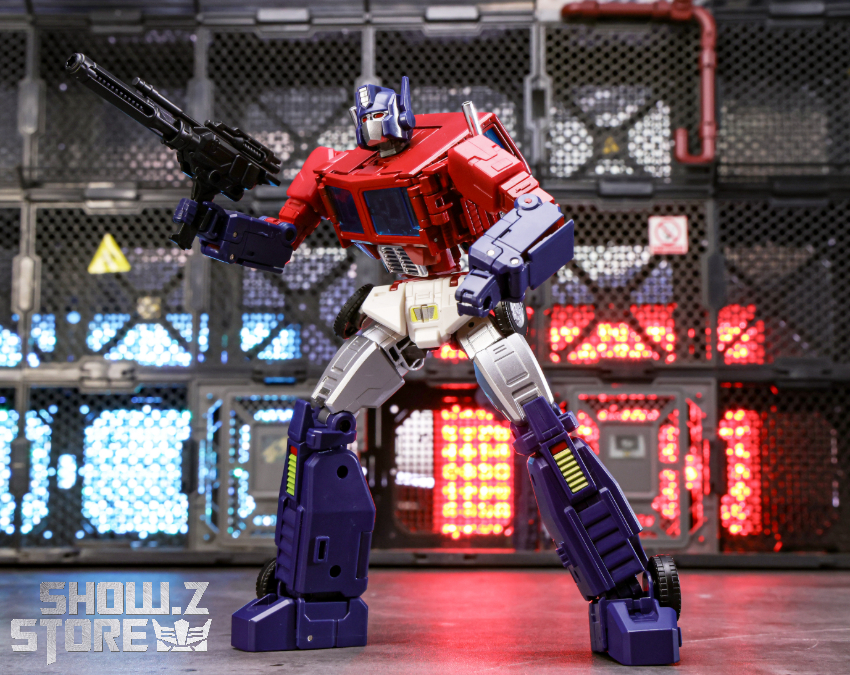 4th Party P60 Masterpiece MP-60 Ginrai Optimus Prime w/o Trailer - View 9 4th Party P60 Masterpiece MP-60 Ginrai Optimus Prime w/o Trailer - View 9