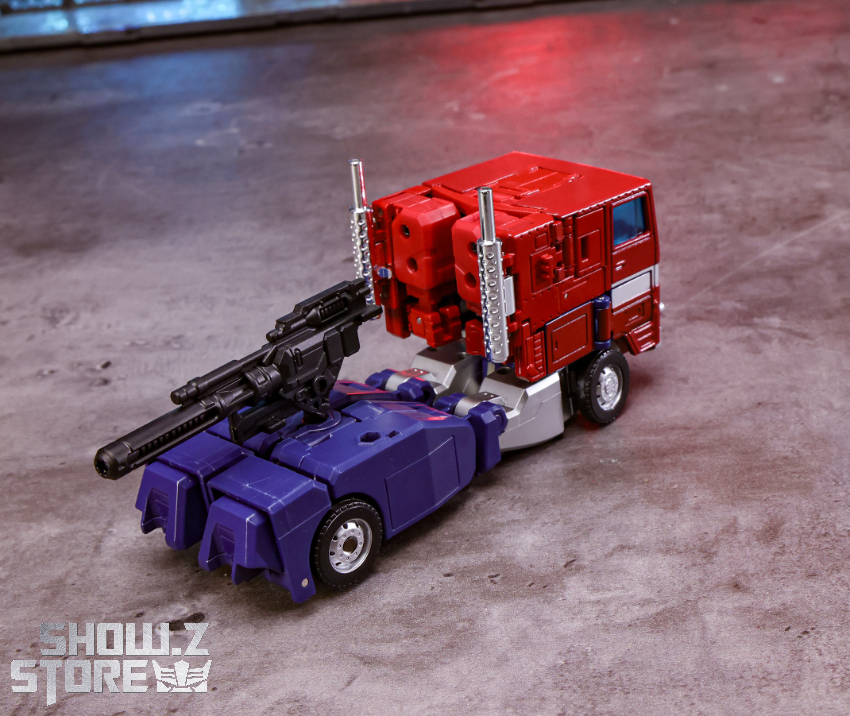 4th Party P60 Masterpiece MP-60 Ginrai Optimus Prime w/o Trailer - View 2 4th Party P60 Masterpiece MP-60 Ginrai Optimus Prime w/o Trailer - View 2